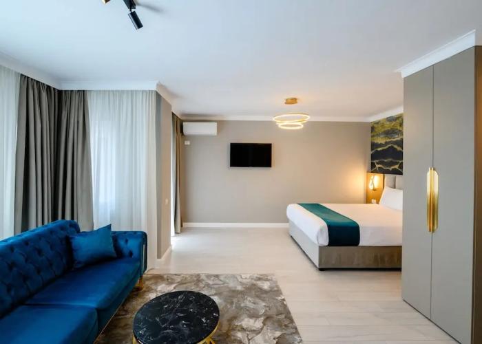 Elitte Inn & Suites