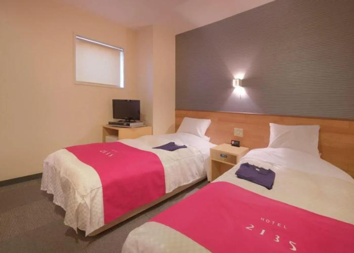 Hotel 2135