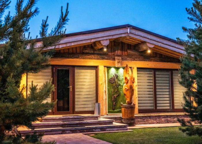 GREEN CLUB Family Living Quarters