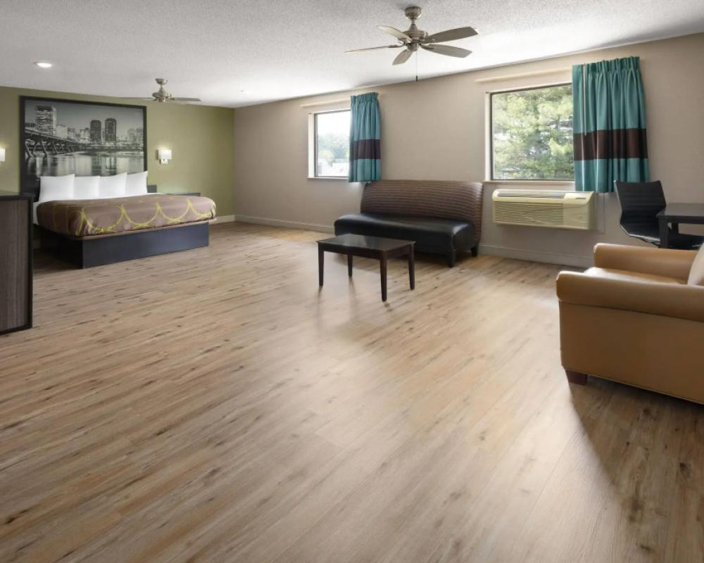 Super 8 by Wyndham Richmond Midlothian Turnpike