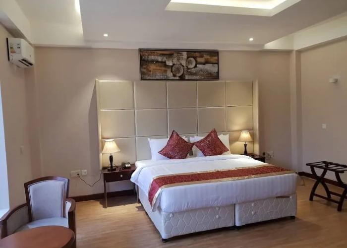 Mount Royal Villa Hotel