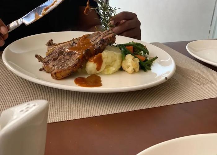 Mount Royal Villa Hotel
