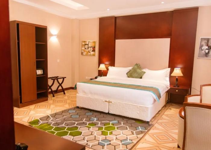 Mount Royal Villa Hotel