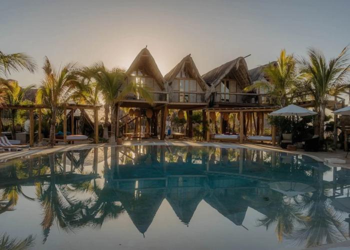 Baja Nomads Hotel