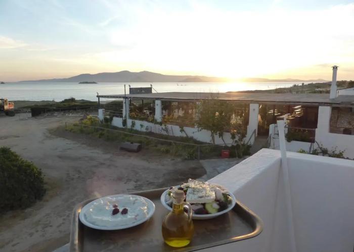 Aronis Plaka Naxos