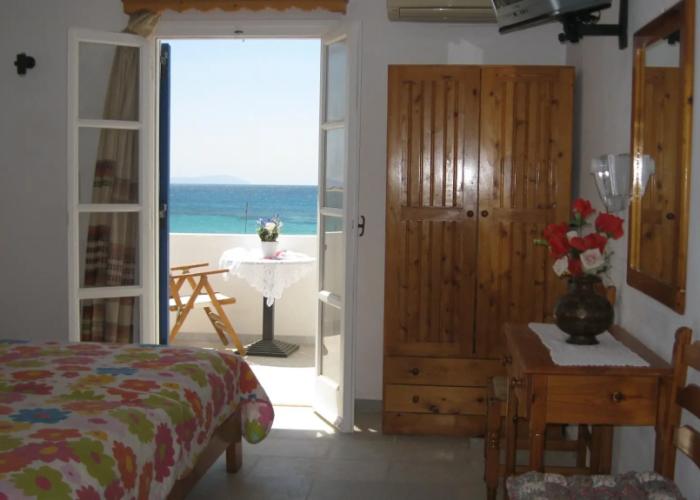 Aronis Plaka Naxos