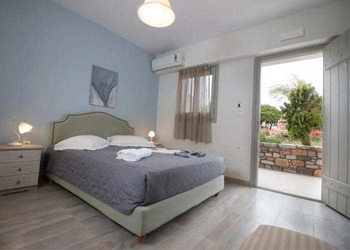 Almiriki Naxos Beachside Living