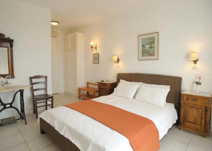 Medusa Beach Resort and Suites