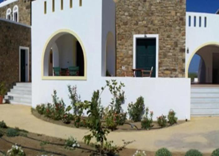 Plaka Hotel II