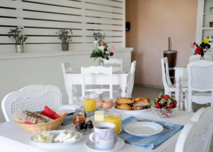 Triantafilia Guesthouse