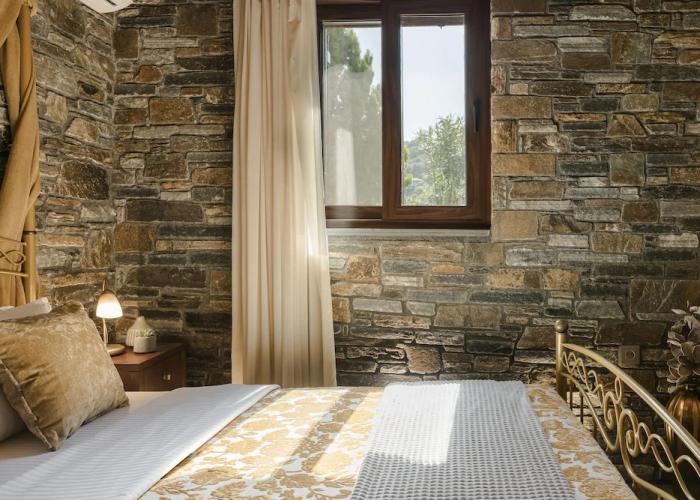 Paramithenio Village Beach Resort & Spa