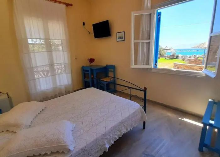 Agia Anna Hotel