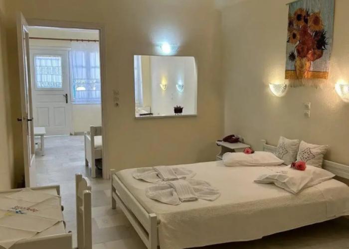 Agia Anna Hotel