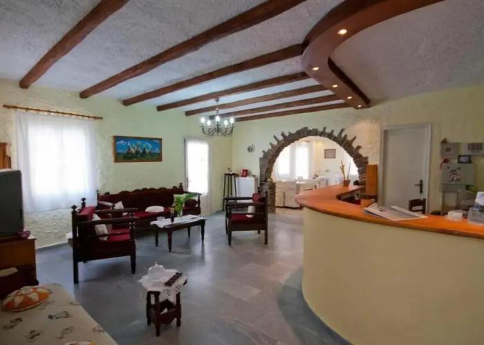 Agia Anna Hotel