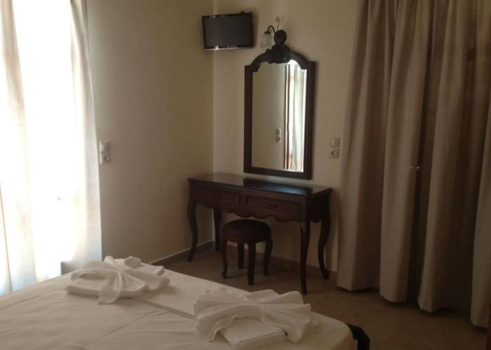 Maria's Rooms & Studios