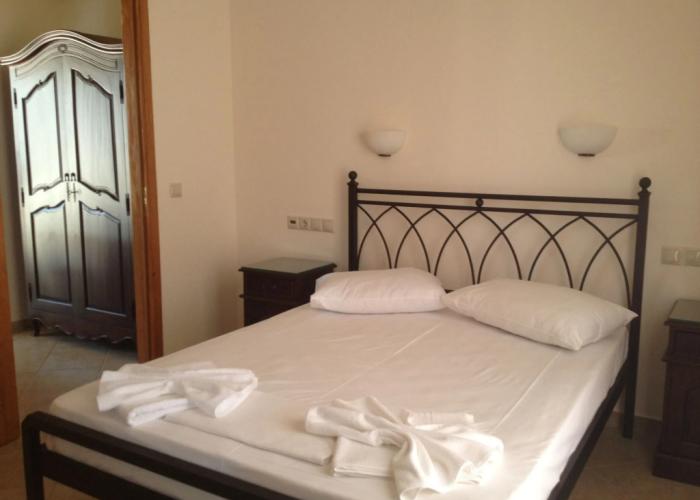Maria's Rooms & Studios