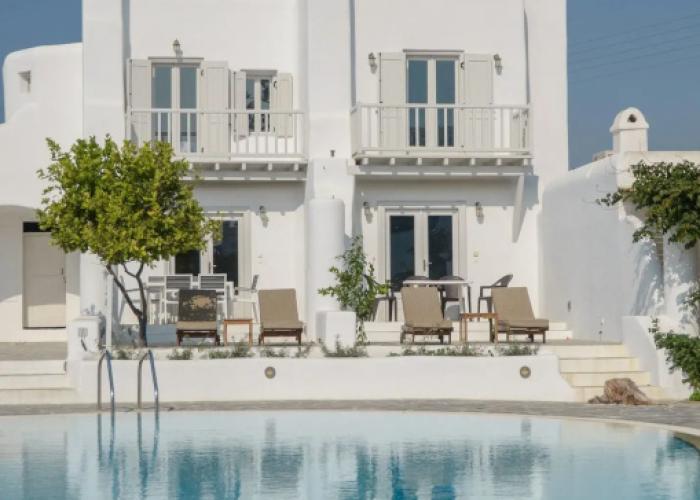 Naxian Queen Luxury Villas & Suites