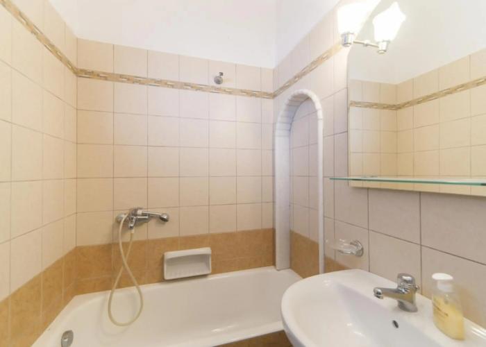Astra Apartments