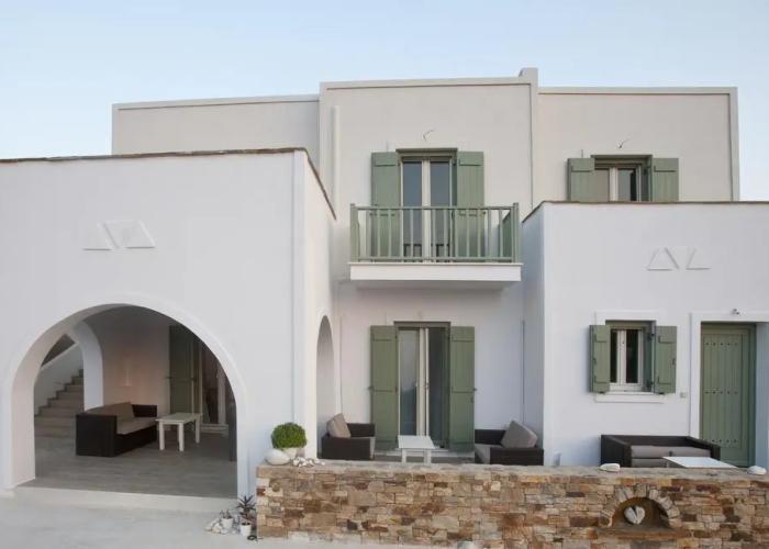 Naxos Euphoria Suites