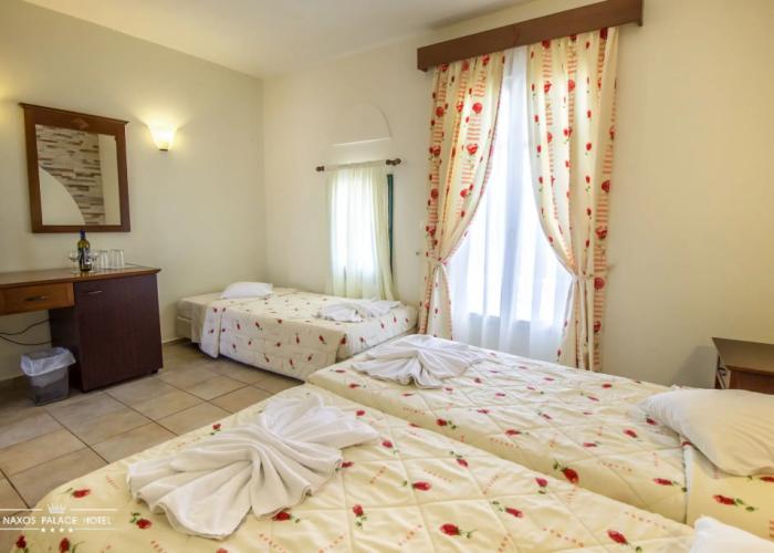 Naxos Palace Hotel