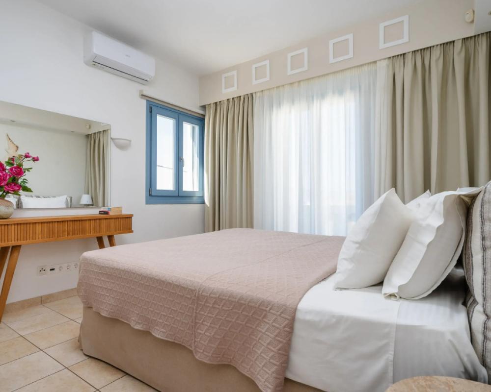 фото Mitos Suites