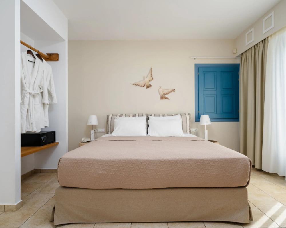 фото Mitos Suites