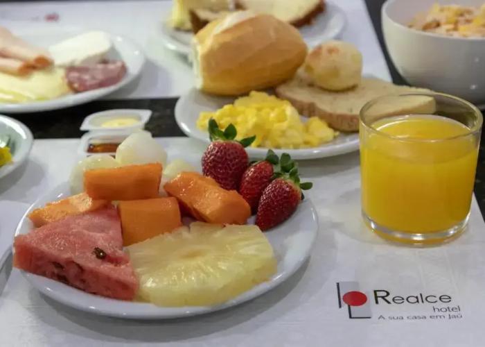Realce Hotel