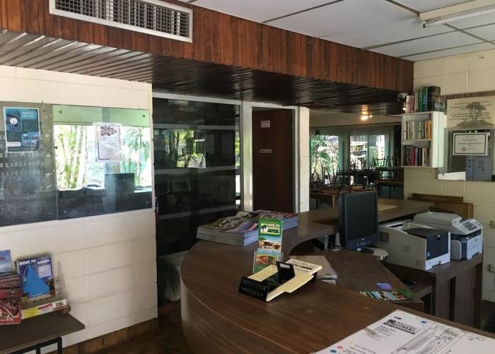 Inland Oasis Motel