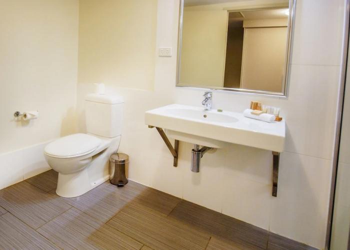 Isa Hotel