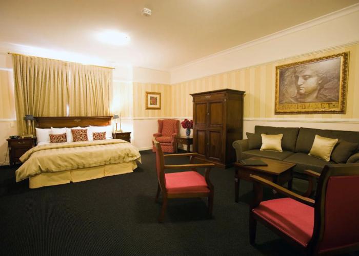 Redearth Hotel