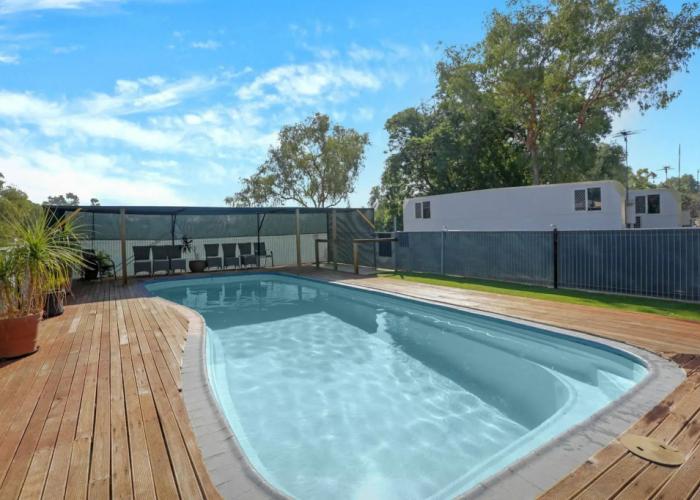 Aaok Moondarra Accommodation Village