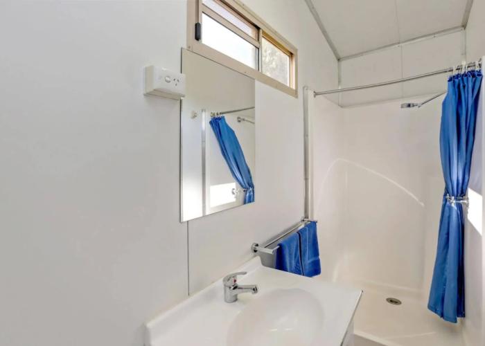 Aaok Moondarra Accommodation Village