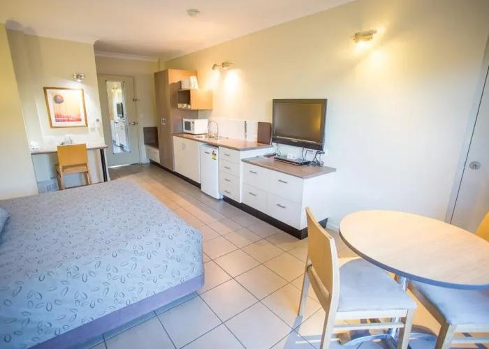 Spinifex Motel & Serviced Apartments
