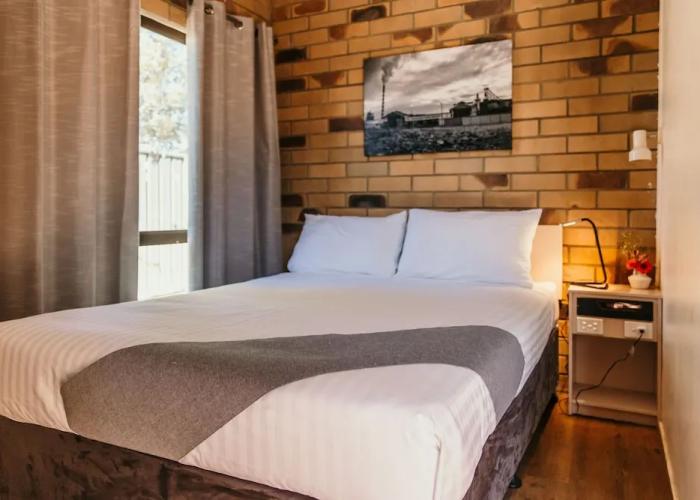 Abacus Motel