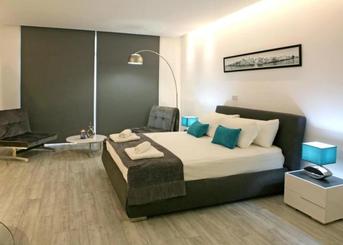 Corina Suites and Apartments