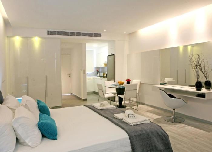 Corina Suites and Apartments