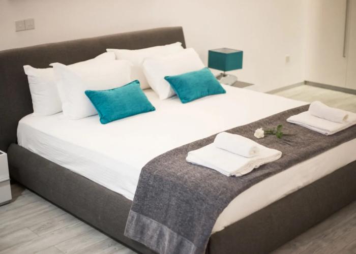 Corina Suites and Apartments