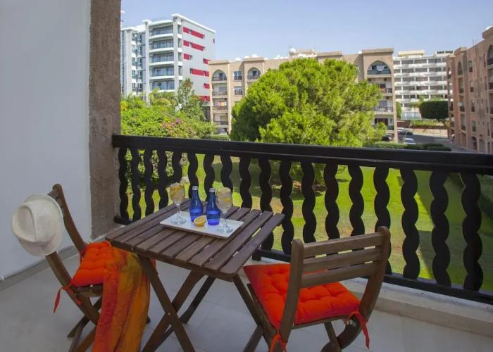 Castle Holiday Apartments
