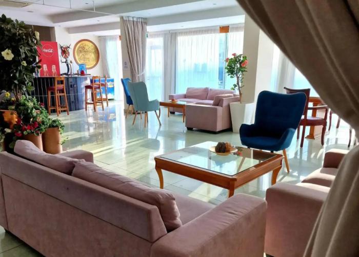 Moniatis Hotel