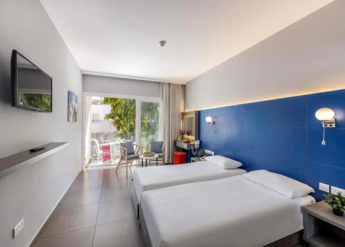 Park Beach Hotel