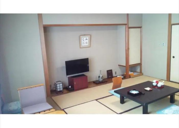 Nakamasu Ryokan
