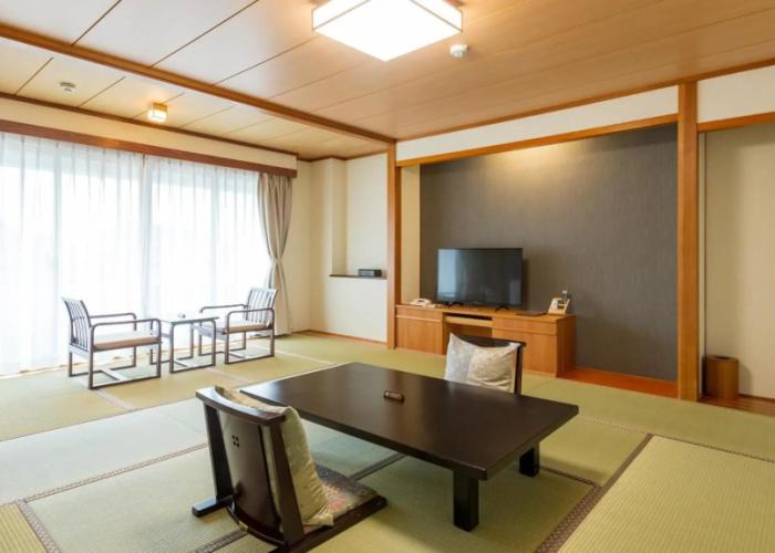 Takeo Onsen Shunkeiya