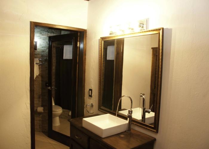 La Maison Hotel