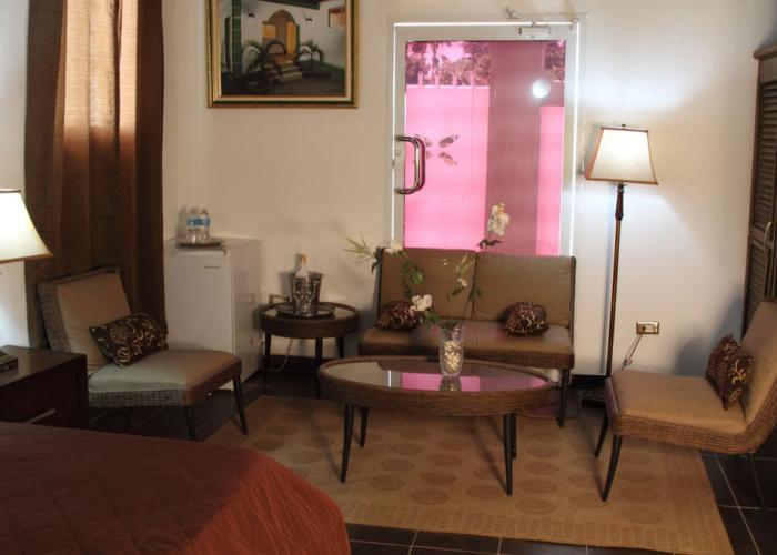 La Maison Hotel