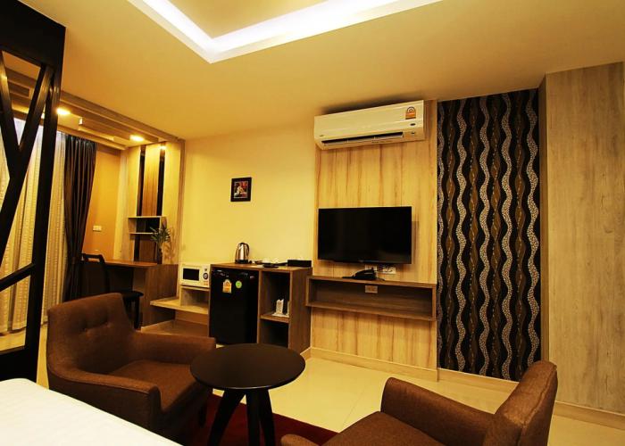The Contrast i Hotel