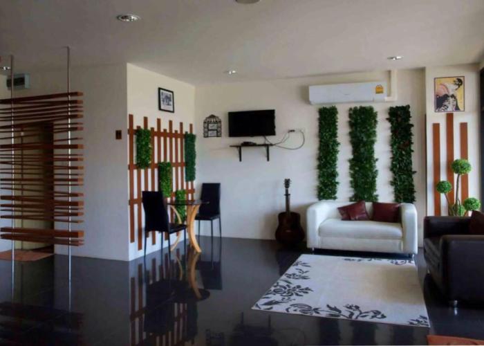 Sakura Boutique Hotel