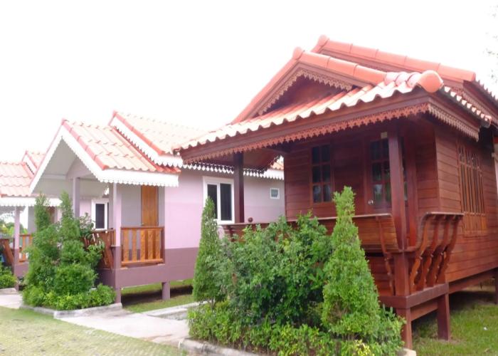 Banmai Hom Resort