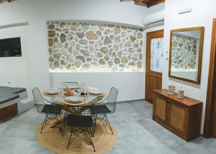 Aesthisis Sensational at Archangelos