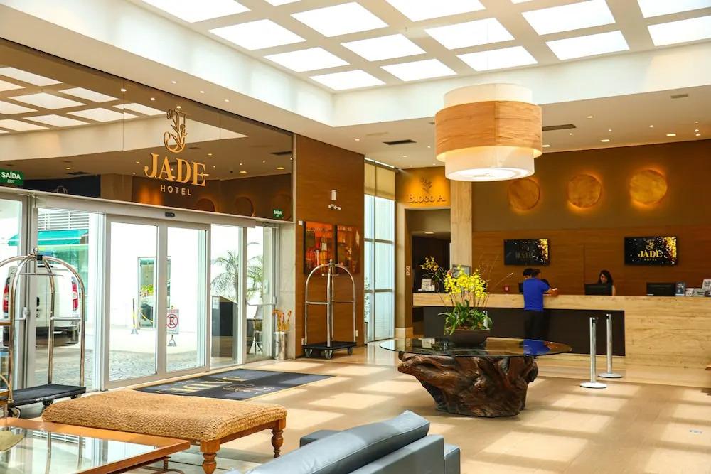 Jade Hotel