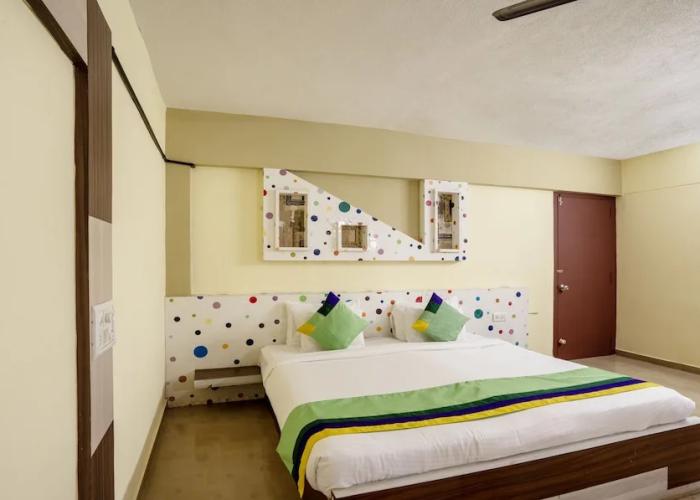 Itsy Hotels Vijaya Residency